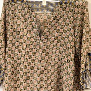 Patterned V-Neck Women's Top